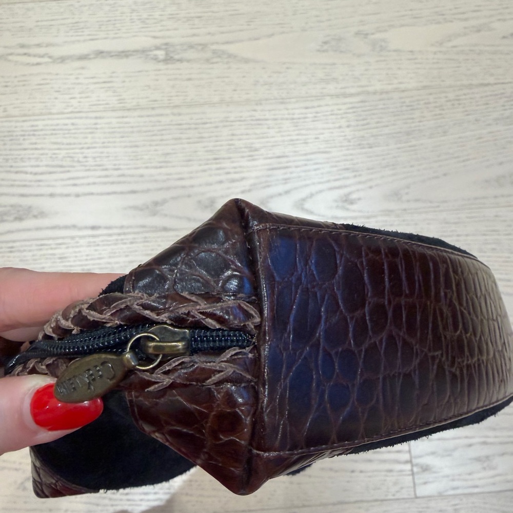 Vintage Genuine Suede & Leather Crossbody Shoulder Bag with Brown Accents - Picture 11 of 12